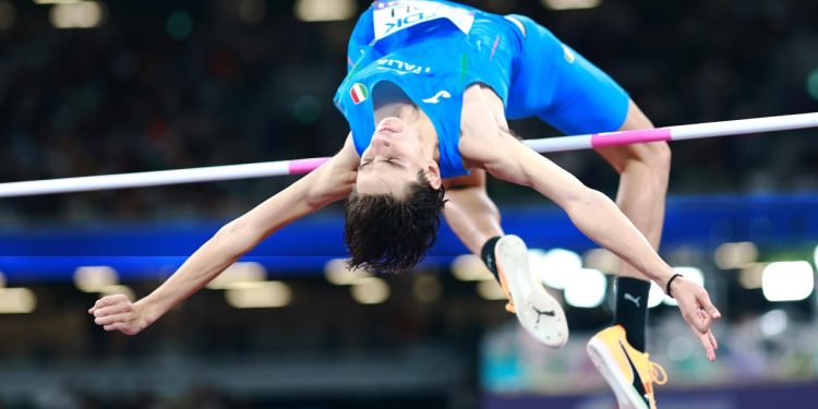 Matteo Sioli nel salto in alto ai Mondiali atletica (Foto ANSA)