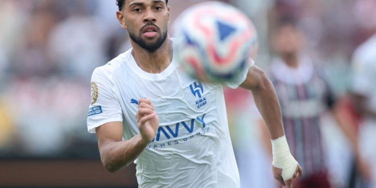 Renan Lodi in campo con l'Al Hilal (Foto: Web)