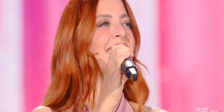 Noemi choc a Io Canto Family