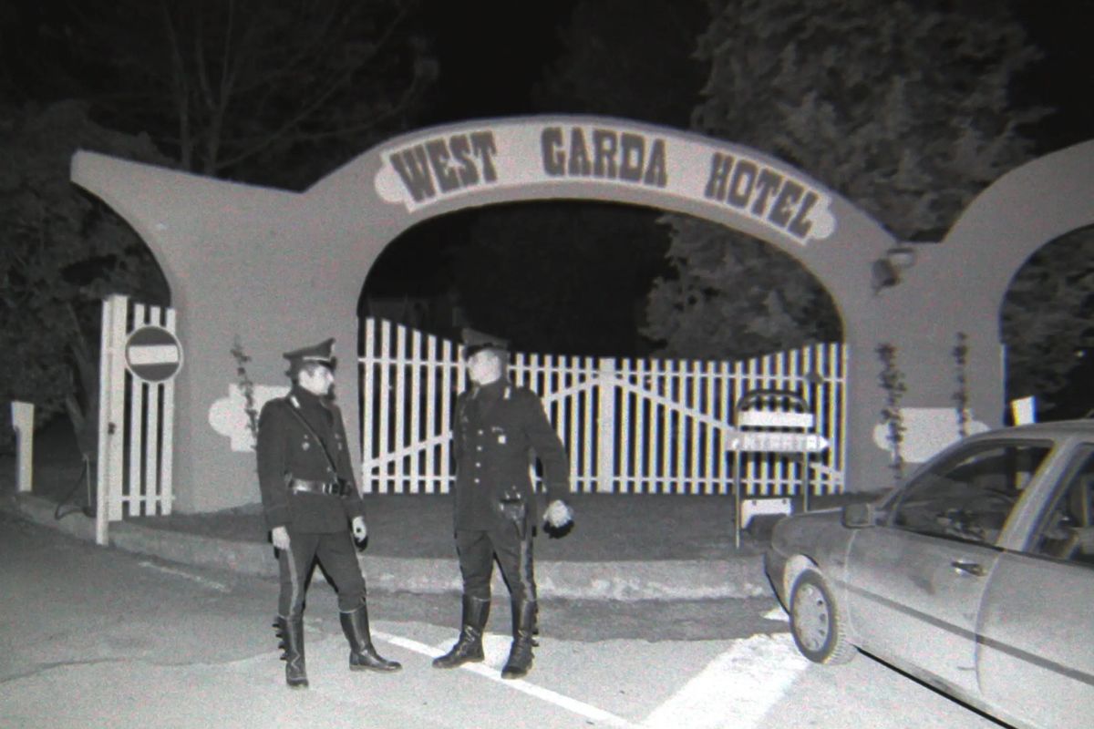 L'albergo West Garda di Padenghe, teatro dell'omicidio di Carlo Mortilli