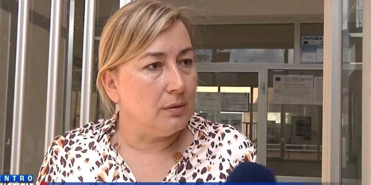 Paolo Mendico, la preside (Foto: Dentro la notizia)