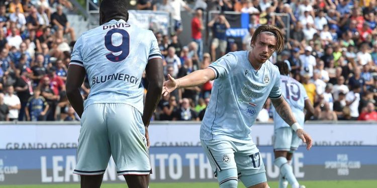 Keinan Davis e Iker Bravo con l'Udinese (Foto ANSA)