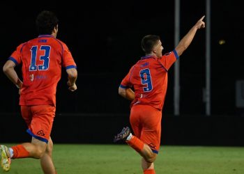 Francesco Gobbi esulta con l'Ospitaletto (da facebook.com/ACOspitaletto