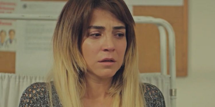 La forza di una donna anticipazioni 23 settembre 2025 (Screen Mediaset Infinity)