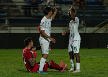 Il Monopoli festeggia un gol (da facebook.com/MonopoliCalcio)