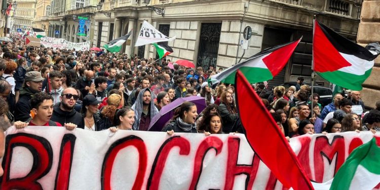 Sciopero generale a Genova