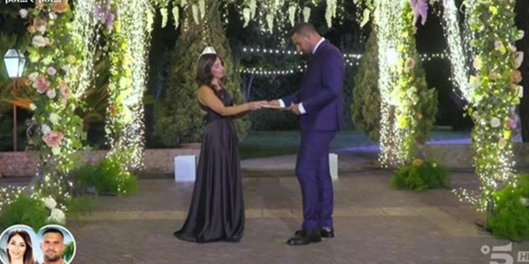 Valentina e Antonio, promesse di matrimonio a Temptation Island 2025