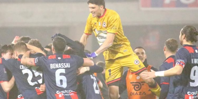 L'esultanza del Campobasso (da facebook.com/SerieCofficial)