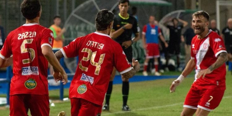 L'esultanza dell'Altamura (da facebook.com/TeamAltamura)