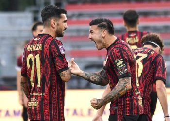 I giocatori del Sorrento (fcsorrento.com)