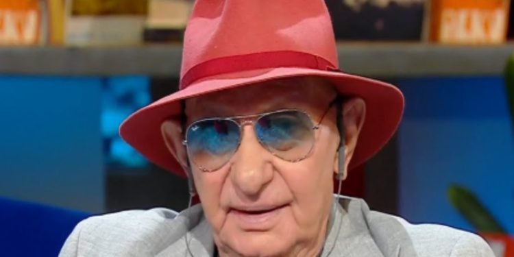 Nicola Di Bari, cantautore. (Foto: Web)