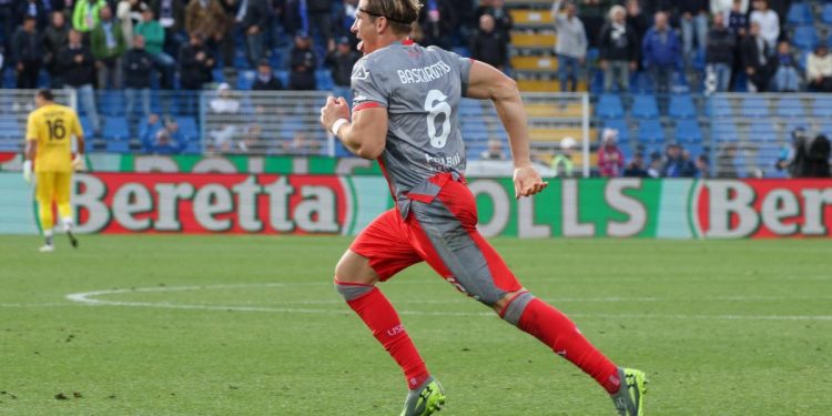 L'esultanza di Baschirotto della Cremonese (Foto Ansa)