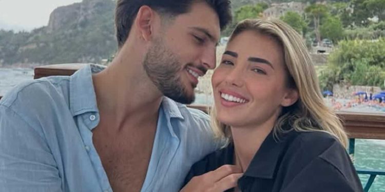 ciro solimeno e martina de ioannon cancellano la crisi