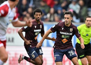 Massimo Bertagnoli in azione con la Reggiana (da facebook.com/acreggiana1919official)