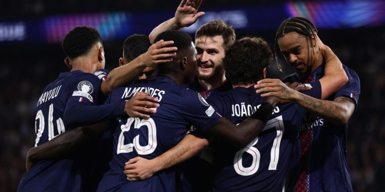 Il gruppo del Psg in Champions League (Foto ANSA)