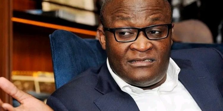 Roger Lukaku, papà di Romelu e Jordan, è morto a 58 anni (da Facebook)