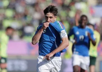 Mattia Mosconi esulta ai Mondiali U20 con l'Italia (Foto ANSA)