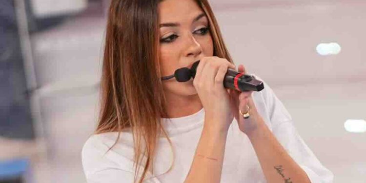 Michelle Cavallaro, Amici 25