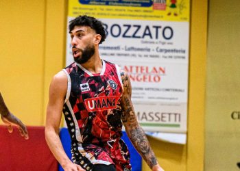 Denzel Valentine con la Reyer Venezia (da facebook.com/ReyerVenezia)