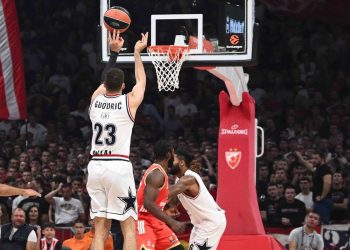 Una tripla di Marko Guduric con l'Olimpia Milano (da facebook.com/OlimppiaMilano1936)