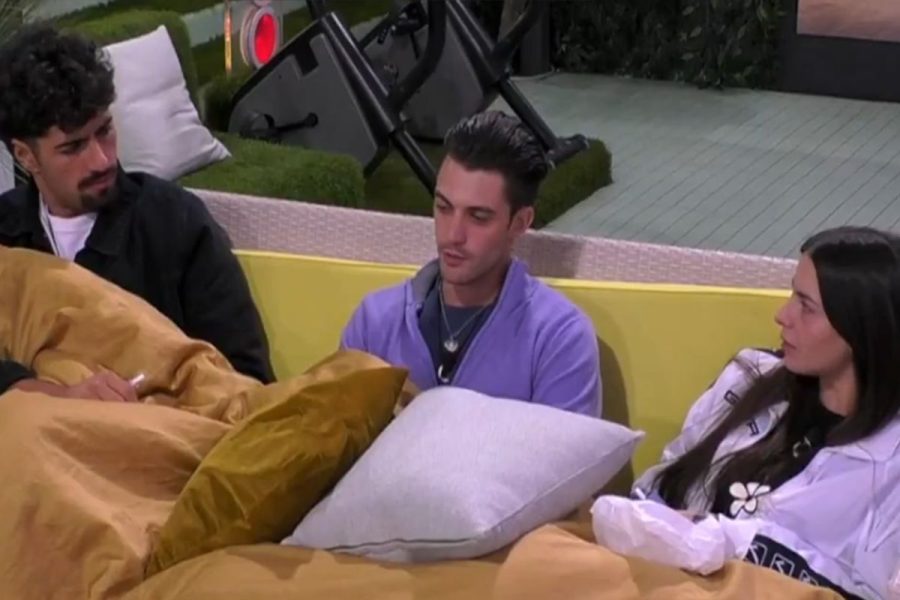 Jonas, Anita e Giulio al Grande Fratello (Foto: Screen)