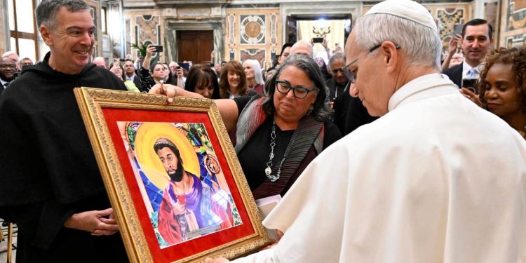 Papa Leone XIV, udienza con rifugiati e migranti