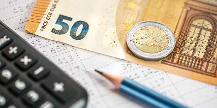 Soldi per le bollette