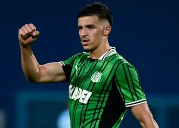 Tarik Muharemovic con la maglia del Sassuolo (Foto: Web)