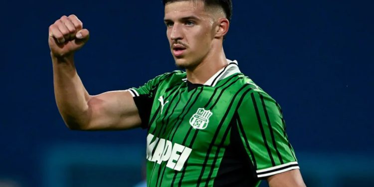 Tarik Muharemovic con la maglia del Sassuolo (Foto: Web)