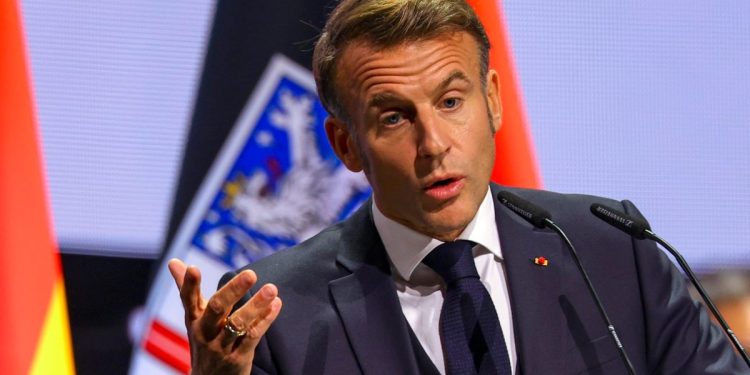 Il presidente francese Emmanuel Macron (Ansa)