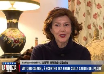 Vittorio Sgarbi, la mamma di Evelina (Foto: Dentro la notizia)