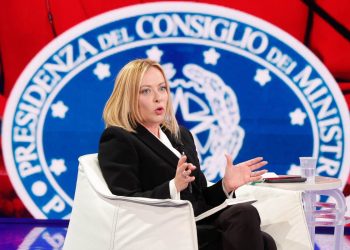 Il presidente del Consiglio Giorgia Meloni ospite della trasmissione televisiva “Porta a porta” di Rai 1 condotta da Bruno Vespa, Roma, 7 Ottobre 2025. ANSA/GIUSEPPE LAMI