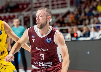 Jordan Ford con i Trapani Shark (da facebook.com/trapanishark)