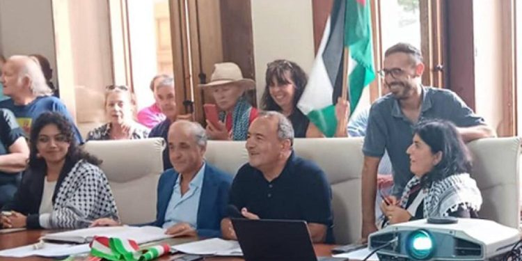 Mimmo Lucano a Riace