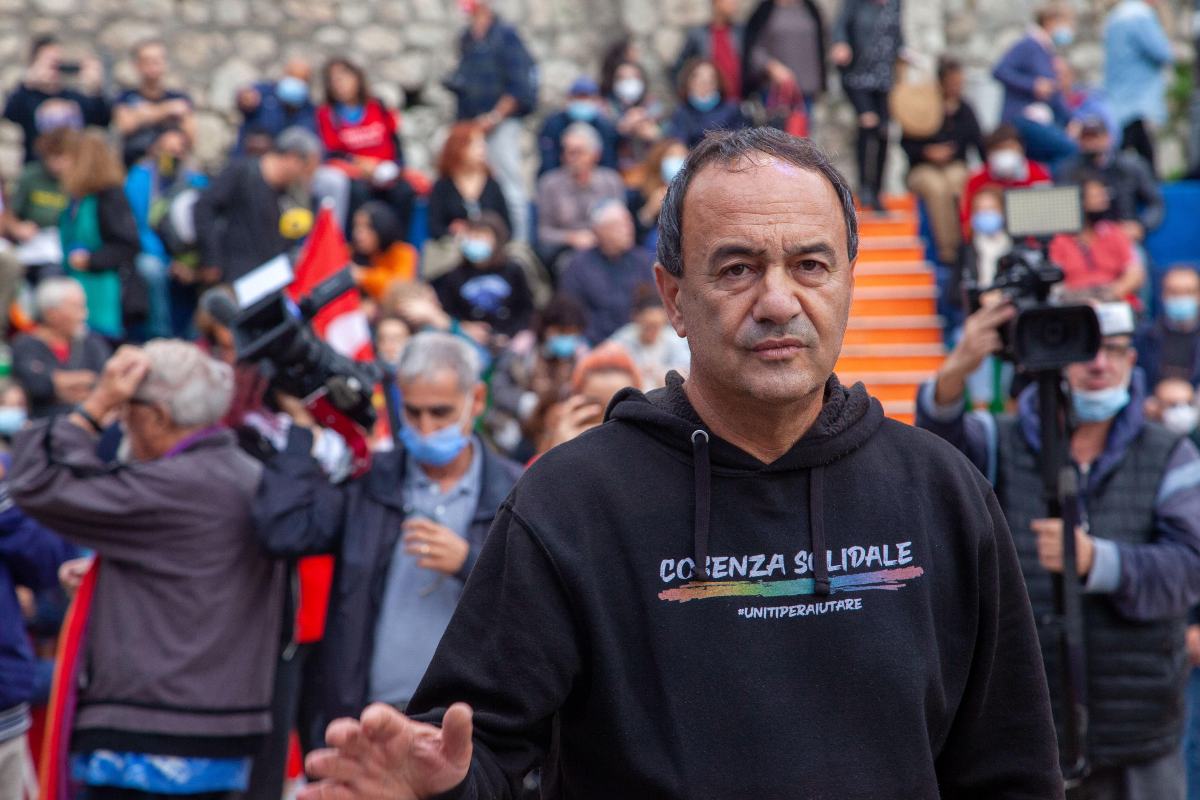 Mimmo Lucano Riace