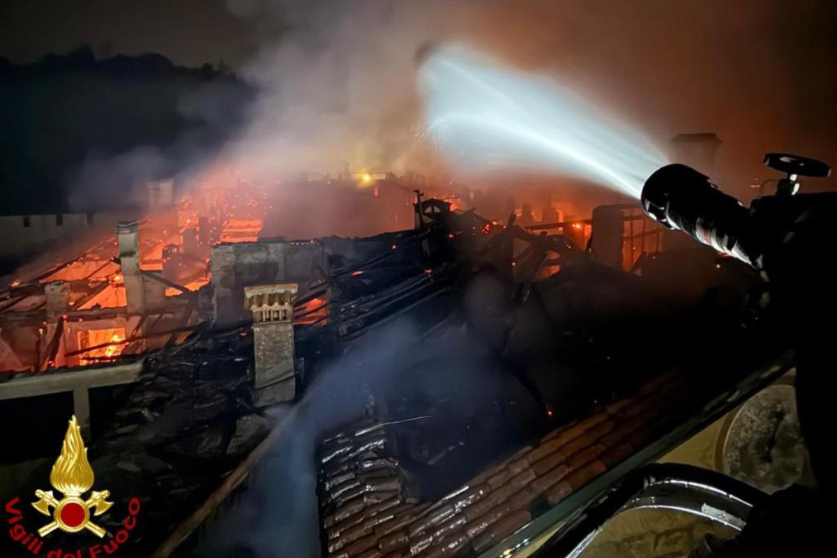 Incendio al monastero di Bernaga