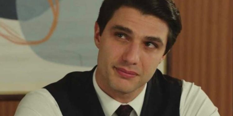 Pietro Masotti è Marcello de Il paradiso delle signore