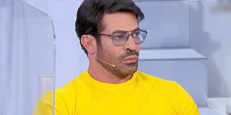 gianni sperti contro mario lenti a uomini e donne