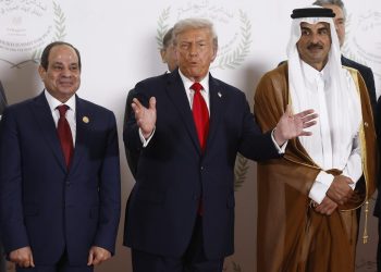 Trump con Al Sisi e Al Thani