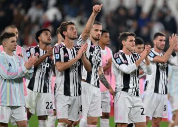 La Juventus ringrazia i suoi tifosi (Foto ANSA)