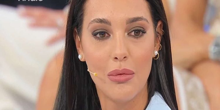 chi è sara gaudenzi, tronista di uomini e donne