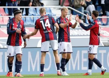 Il Bologna esulta per il gol di Jens Odgaard (Foto ANSA)