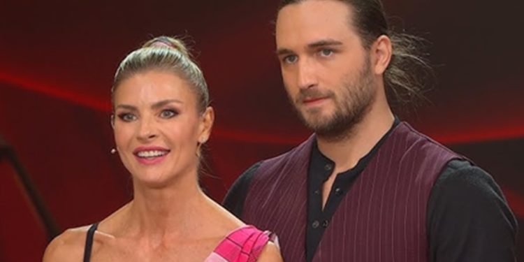 Martina Colombari con Luca Favilla, Ballando con le stelle 2025
