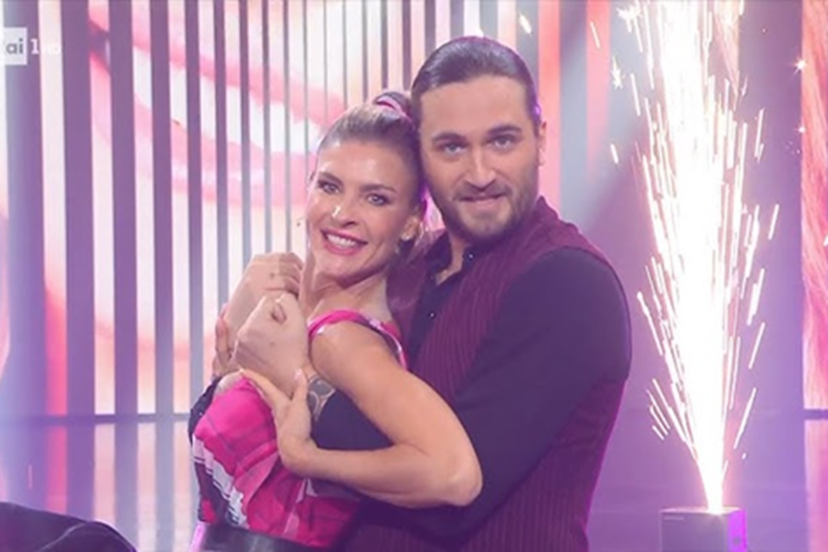 Martina Colombari con Luca Favilla, Ballando con le stelle 2025
