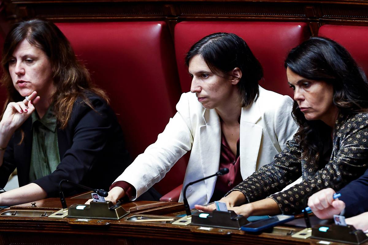 Schlein e deputate Pd alla Camera