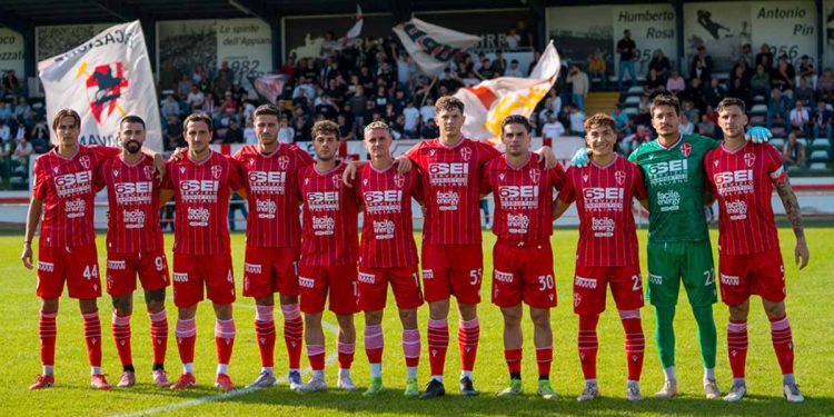 Una formazione del Padova (padovacalcio.it)