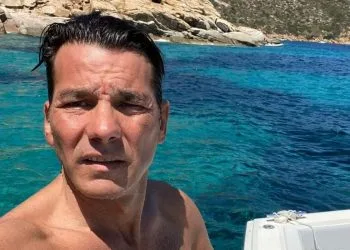 Roberto Anselmi Fiacchini, Il Figlio Adottivo Di Renato Zero