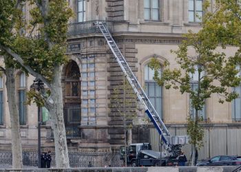 Il montacarichi usato per il furto al Louvre