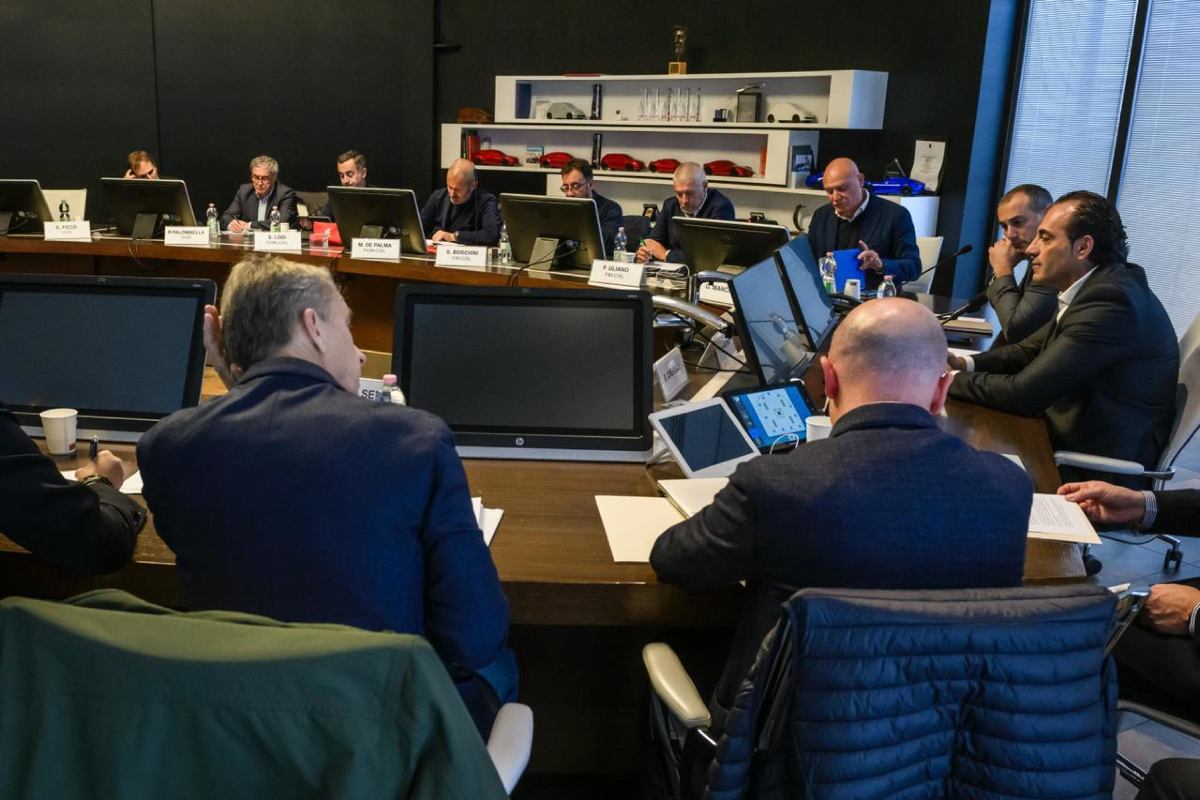 Tavolo Stellantis-sindacati