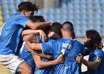 L'esultanza del Novara (da facebook.com/novaracalcio)